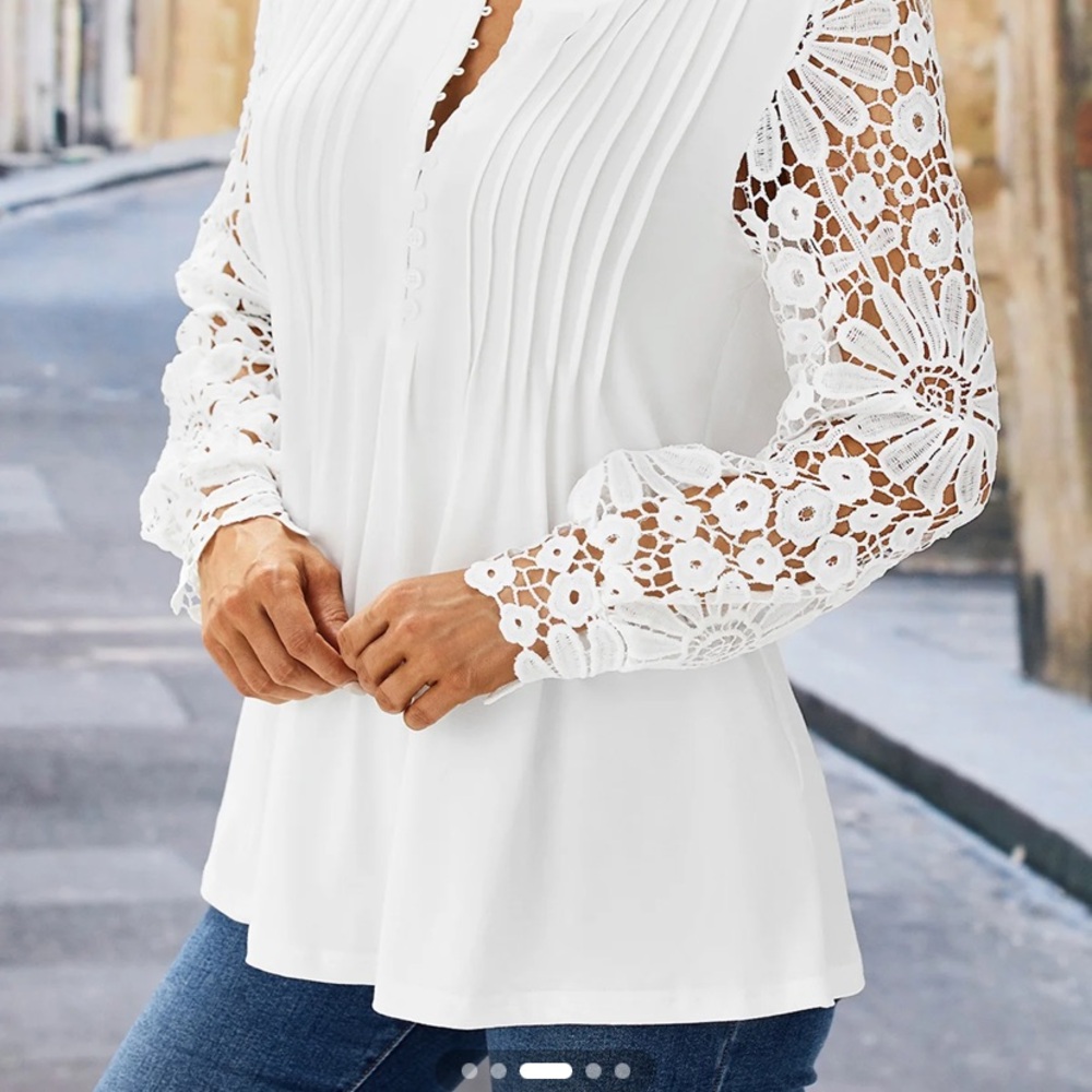 Elegant White Lace Sleeve Tunic Blouse
